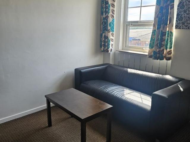 Flat 10, Westgate, Wakefield WF2, 1 bed flat to rent, £545 pcm | PrimeLocation