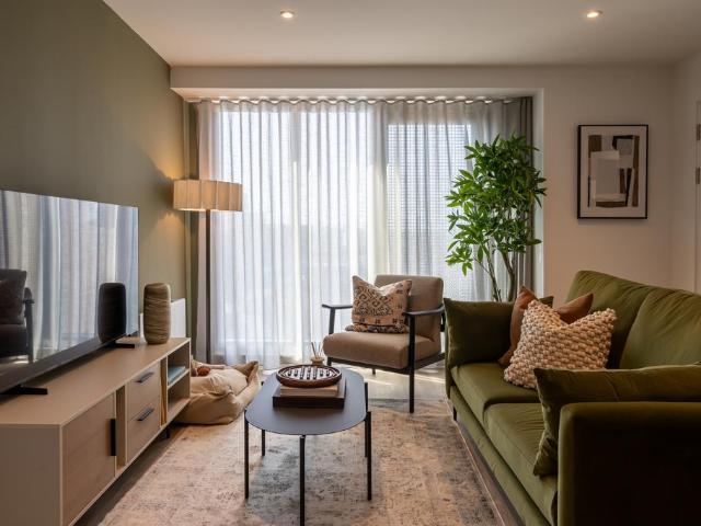 Flat 1103, Triangle Yard, Skinner. 2 bed apartment to rent £1,575 pcm £363 pw