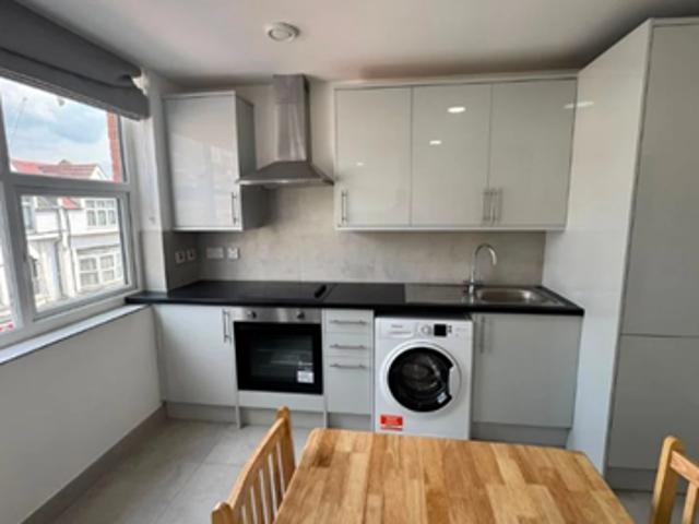 Flat 11, Leeland Road, West Ealing, W13 Studio to rent £1,450 pcm £335 pw