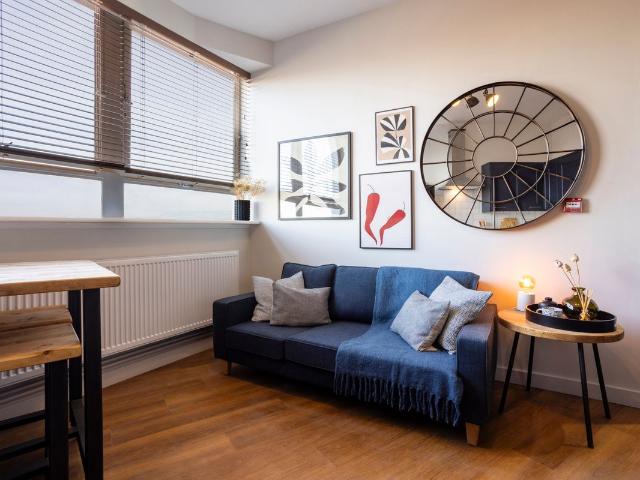 Flat 11 TW1X, London TW1, 4 bed flat to rent, £996 pppm | PrimeLocation
