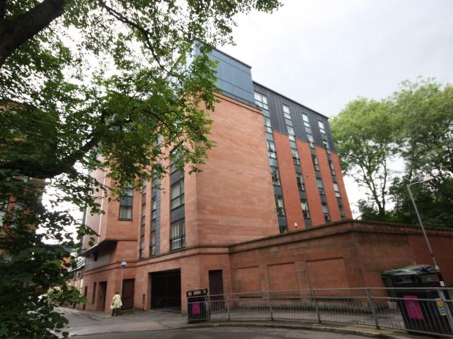 Flat 1/1 143 Hayburn Lane, Glasgow G12, 2 bed flat to rent, £1,600 pcm | PrimeLocation