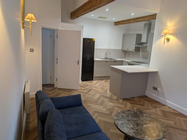 Flat 11, 29 Eastgate