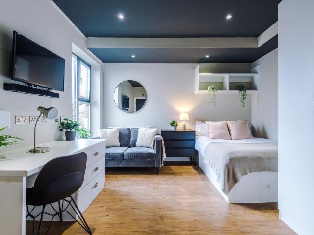 Flat 12, 160 Upper New Walk, Leicester LE1, Studio to rent, £971 pppm | PrimeLocation