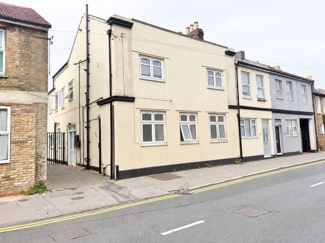 Flat 1, 126 Southbridge Road, Croydon CR0, 1 bed flat to rent, £1,250 pcm | PrimeLocation
