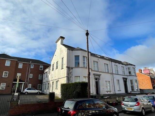 Flat 1 12 Ashley Avenue, Belfast, BT9 7BT