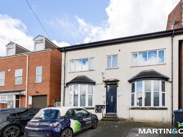 Victoria Road, Stechford B33, 3 bed flat to rent, £1,100 pcm | PrimeLocation