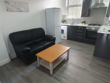 Flat 1, 30 Russell Street CF24, 1 bed flat to rent, £835 pcm | PrimeLocation