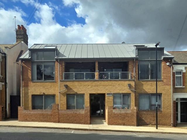 Flat 1 79 Eastcombe Avenue, London SE7, 3 bed flat to rent, £2,750 pcm | PrimeLocation