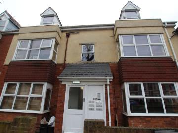 Flat 1 99A County Road, Swindon SN1, 2 bed flat to rent, £925 pcm | PrimeLocation
