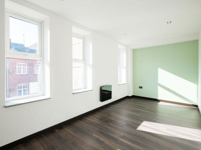 Flat 1 Cooper House, Hull HU1, 2 bed flat to rent, £1,250 pcm | PrimeLocation