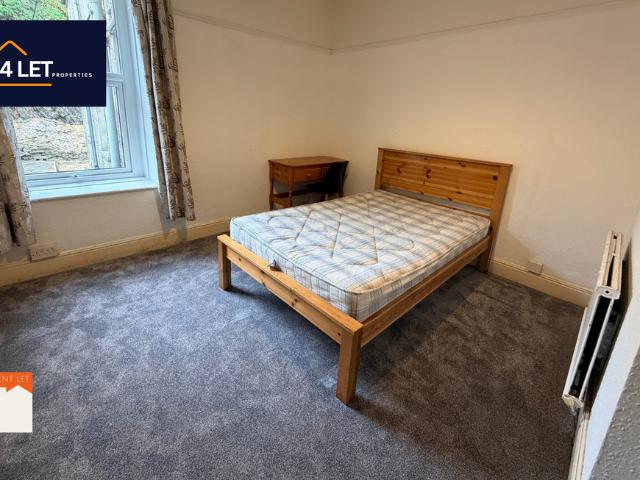 Flat 1, Cliff Terrace, Aberystwyth SY23 1 bed in a house share to rent £500 pcm £115 pw