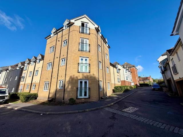 Flat 1, Albelia Court, ROMFORD, RM3 9GH 2 bed flat to rent £1,250 pcm £288 pw