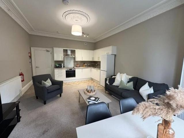 Flat 1 Baxter Park Terrace, Stobswell, Dundee DD4, 2 bed flat to rent, £1,100 pcm | PrimeLocation