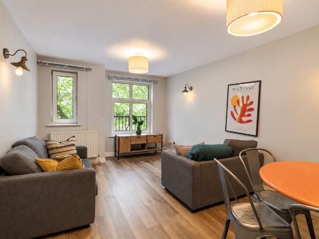 Flat 1, Engels House, Manchester M14, 2 bed property to rent, £715 pppm | PrimeLocation