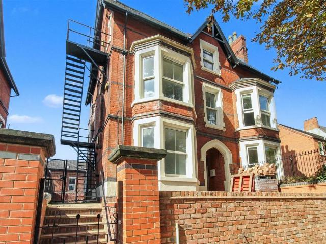 Flat 1, Forest Road West, Nottingham. 1 bed flat to rent £1,150 pcm £265 pw