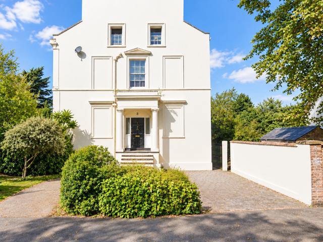 Flat 1, St. Marys Road, Leamington Spa CV31, 1 bed flat to rent, £900 pcm | PrimeLocation