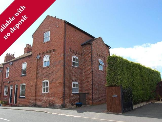Flat 1 The Water Tower, 21 Coronation. 1 bed apartment to rent £475 pcm £110 pw