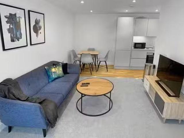 Flat 1 Turks Head Court