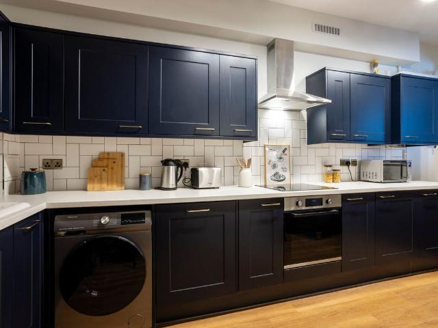 Flat 1 TW1X, London TW1, 5 bed flat to rent, £1,005 pppm | PrimeLocation
