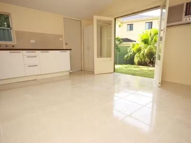 Flat 27 Stephanie Street, Padstow House for rent Listed by Av.
