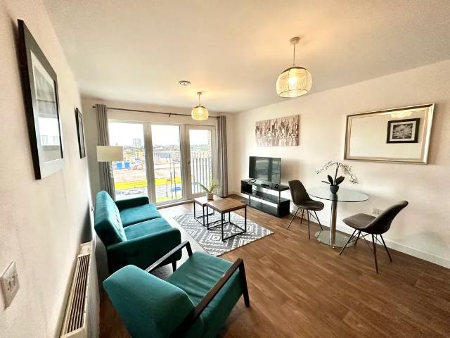 Flat 28, Roosevelt Apartment, 1 Lexington Gardens, Birmimgham, West Midlands B15, 2 bed flat to rent, £1,350 pcm | PrimeLocation