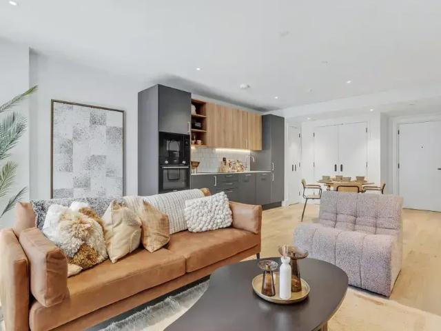 Flat 203, 50, Charter Street, Vertus E22 1 bed flat to rent £2,899 pcm £669 pw