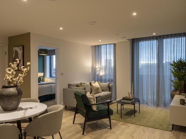 Flat 2006, Oldfield Wharf, 11. 2 bed flat to rent £1,575 pcm £363 pw