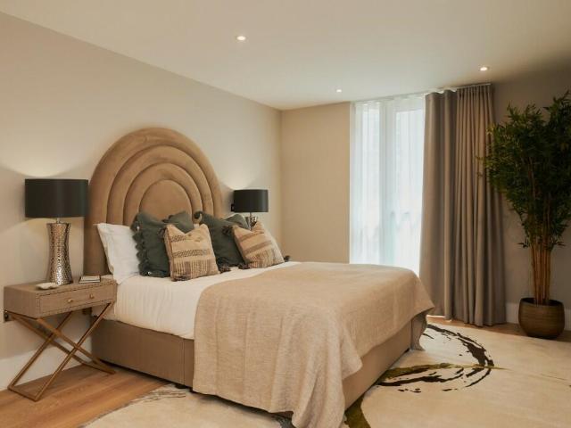 Flat 20, 219 Baker, 219 Baker Street. 2 bed flat to rent £7,725 pcm £1,783 pw