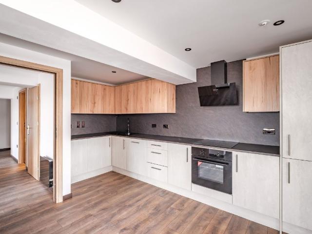 Flat 21, Standish Court PR7, 3 bed flat to rent, £1,450 pcm | PrimeLocation