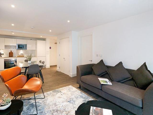 Flat 23, Hawkins Lane Building, East. 2 bed apartment to rent £1,855 pcm £428 pw