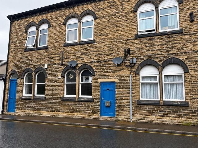Flat 2, 3 Oldfield Lane, Heckmondwike WF16, Studio to rent, £500 pcm | PrimeLocation