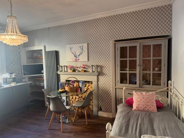 Flat 2, 35 Thomas Street, Bath BA1, 1 bed flat to rent, £1,395 pcm | PrimeLocation