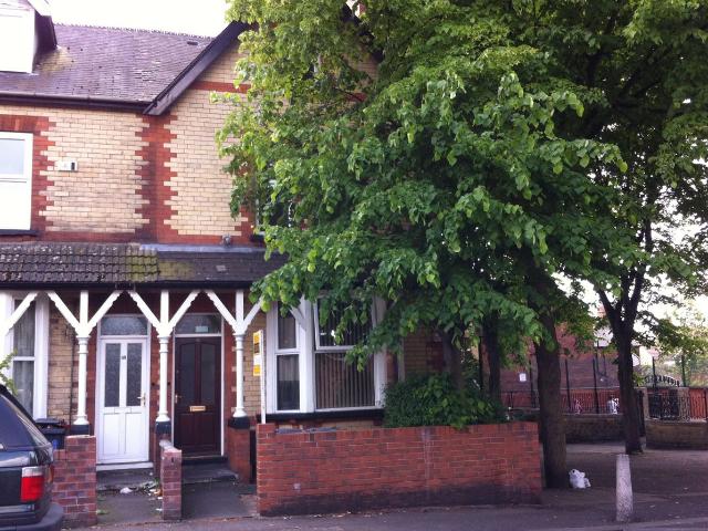 Flat 2, 48 Broxholme Lane, Doncaster, South Yorkshire DN1, Room to rent, £425 pcm | PrimeLocation