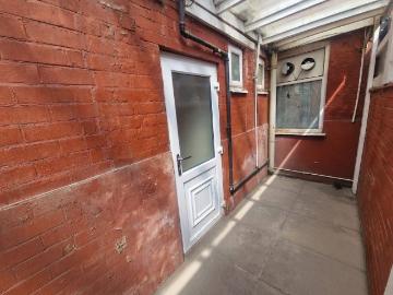 Flat 2, 59A Green Lane Road, Leicester LE5, 1 bed flat to rent, £525 pcm | PrimeLocation