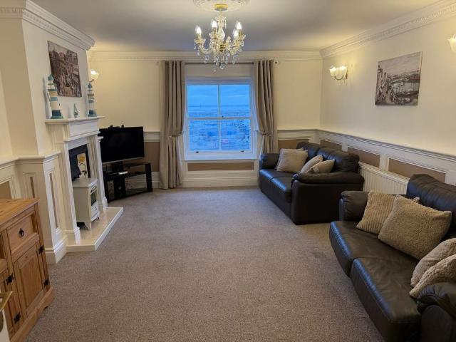 Flat 2, 68 Harbour Parade, Ramsgate, Kent, CT11 8LN