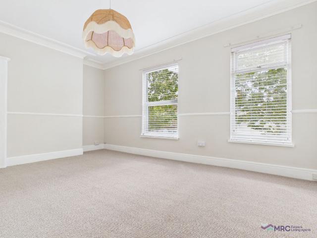 Flat 2, Albert Avenue, Anlaby Road HU3, 1 bed flat to rent, £595 pcm | PrimeLocation