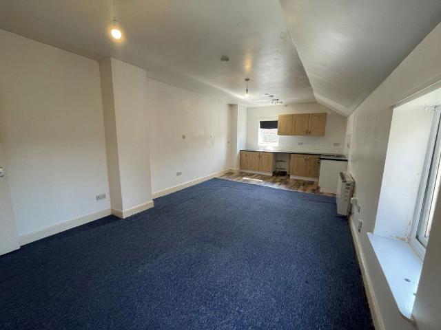 Flat 2, Eastfield Road, Peterborough PE1, Studio to rent, £525 pcm | PrimeLocation