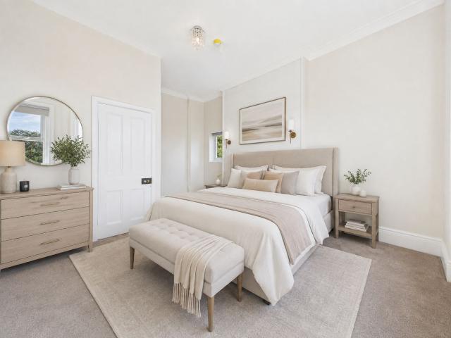 Flat 2, Newcastle Drive, Nottingham, Nottinghamshire NG7, 1 bed flat to rent, £1,200 pcm | PrimeLocation