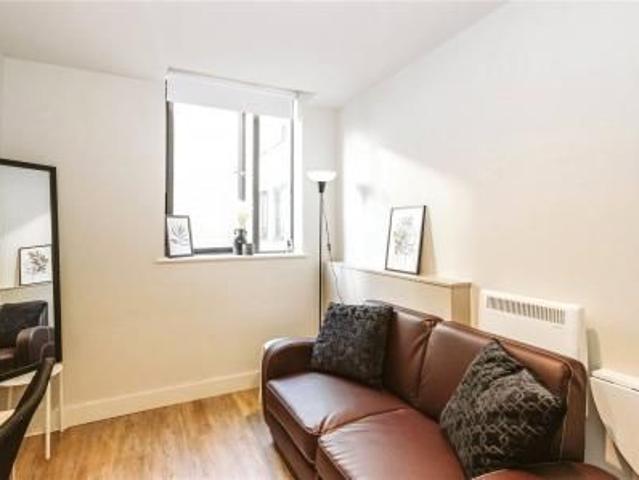 Flat 2 Parkside House, 1