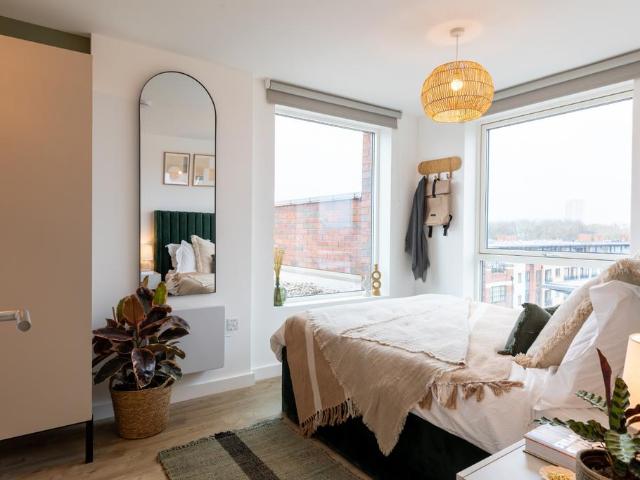 Flat 315, Hairpin House, Bradford. 2 bed flat to rent £1,425 pcm £329 pw