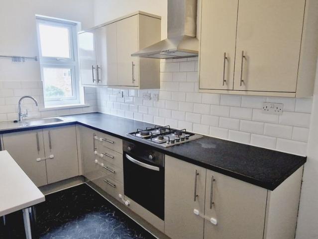 Flat 3 20 Wellwood Road, Goodmayes, Essex, UK IG3, 2 bed flat to rent, £2,100 pcm | PrimeLocation