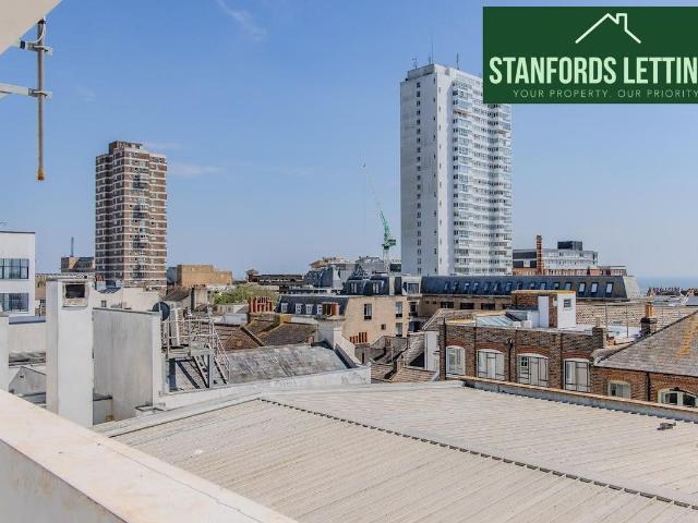 Flat 3, 78A Western Road, Brighton BN1, 3 bed shared accommodation to rent, £2,150 pcm | PrimeLocation