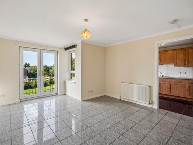 Flat 3 Harley Gardens