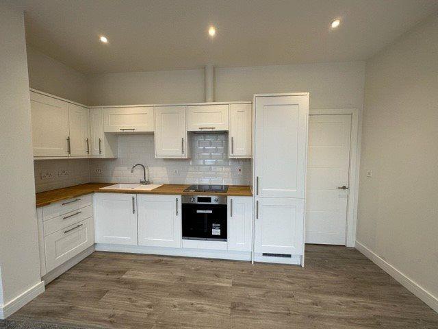 Flat 3 Oborne House, Oborne Road, Sherborne DT9, 1 bed flat to rent, £850 pcm | PrimeLocation