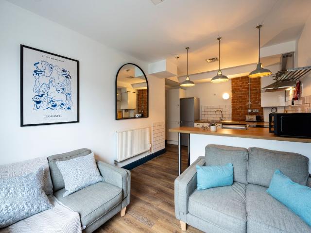Flat 3, Shoe & Boot Factory, Leicester LE2, 4 bed property to rent, £585 pppm | PrimeLocation