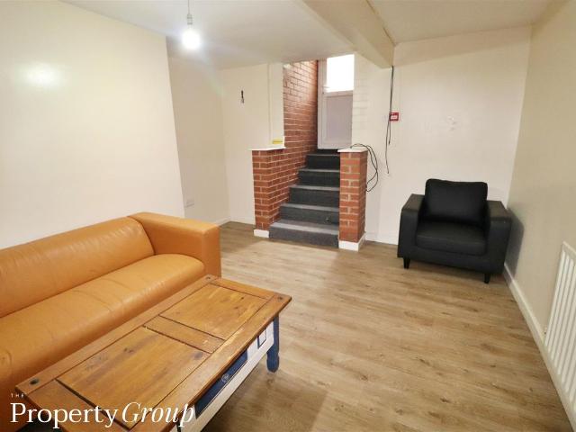 Flat 3, Stoke Green, Coventry CV3, 1 bed flat to rent, £950 pcm | PrimeLocation