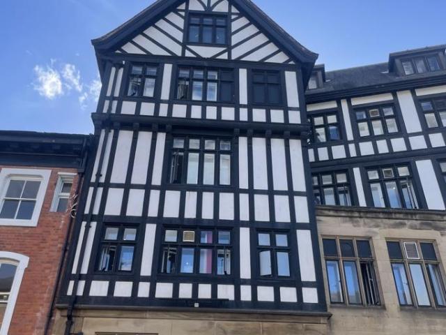Flat 3 Room Room 5 6 bed house of multiple occupation to rent £575 pcm £133 pw