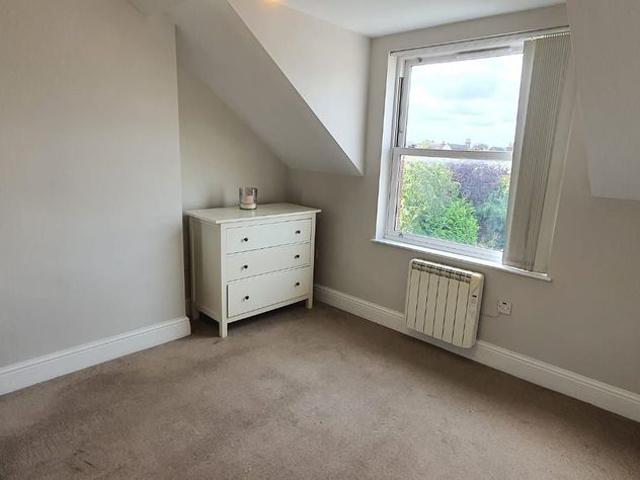 Flat 3, Warwick House, Avenue Road, DN2