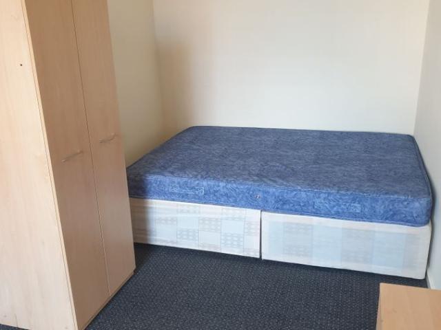 Flat 3, 160 Westgate, Wakefield WF2, 1 bed flat to rent, £500 pcm | PrimeLocation