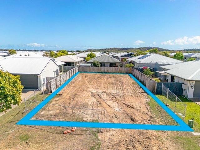 FLAT 450sqm VACANT BLOCK READY TO BUILD